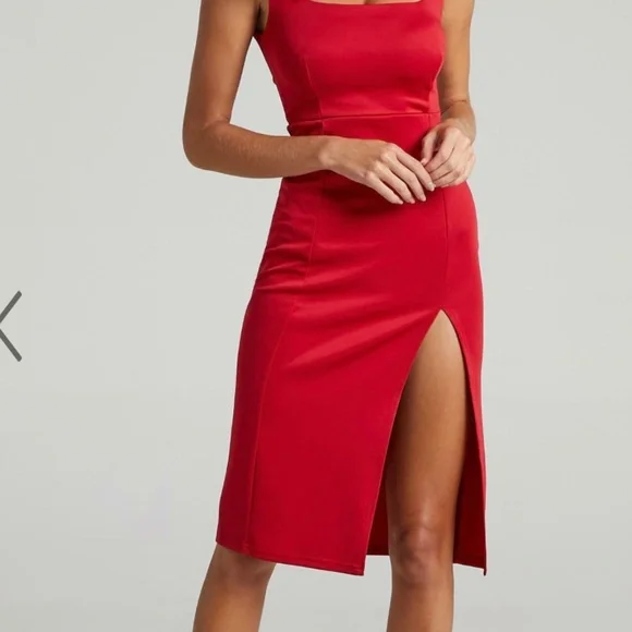 Showpo Red Sleeveless Dress - Picture 2 of 2